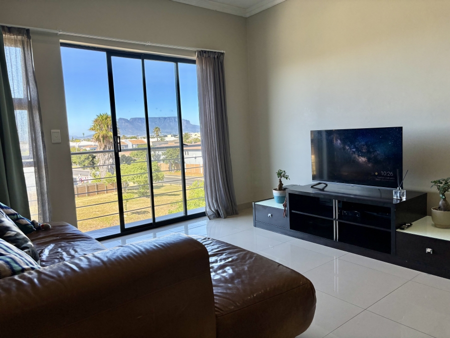 2 Bedroom Property for Sale in Parklands Western Cape